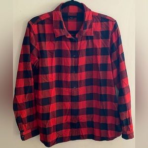 ✨2/$20✨Must-Have Buffalo Plaid Shirt 🍂